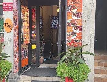 Shawarma-Montreal-Canada-MONTREAL-KEBAB-Restaurant-Montreal-Shawarma